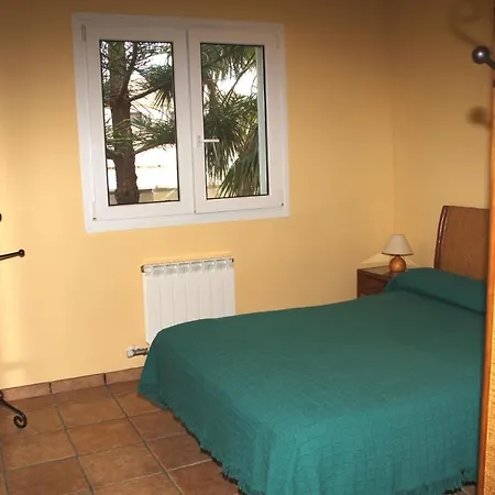 Con Piscina Privada En Zona Tranquila De * Cambrils