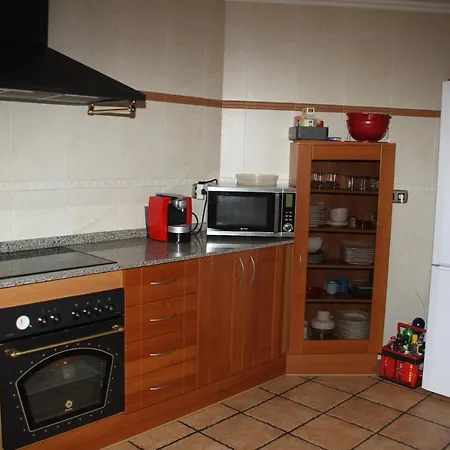 Con Piscina Privada En Zona Tranquila De