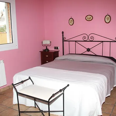 Con Piscina Privada En Zona Tranquila De Cambrils